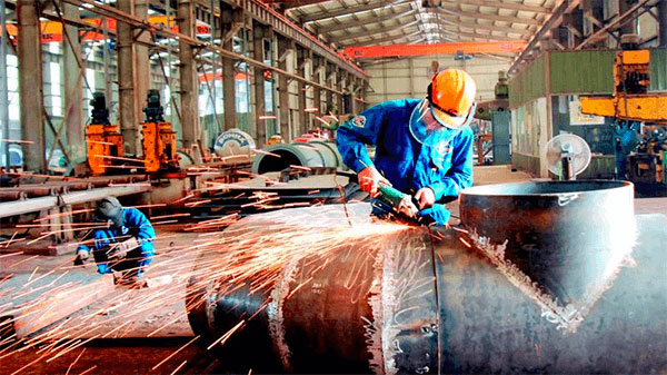 Cơ khí là một trong những ngành nghề đi xuất khẩu lao động Đài Loan lương cao